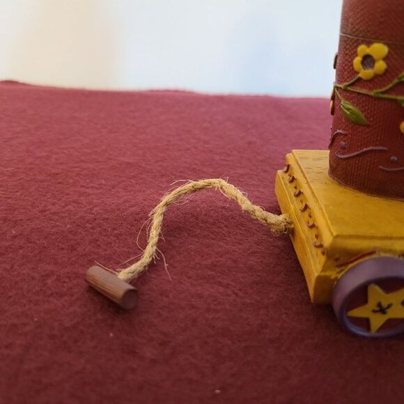 Demdaco Americana Father Christmas Santa On Wagon With Bunny and Tree XMas Decor - Picture 6 of 16